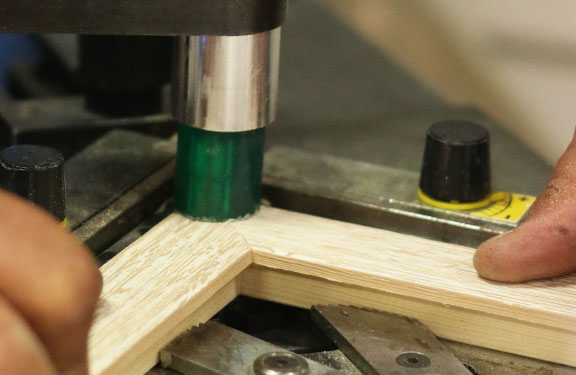 Maatwerk Houten lijsten uit eigen lijstenmakerij